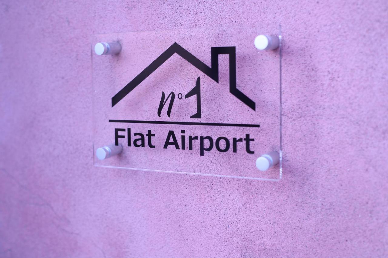 شقة N° 1 Flat Airport بيزا المظهر الخارجي الصورة